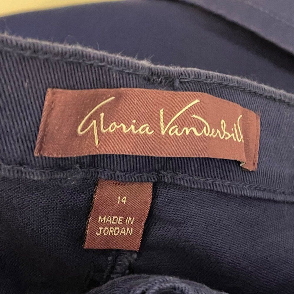 Gloria Vanderbilt Amanda Capri Jeans Blue Pants Cuffed Size 14 - Picture 10 of 10